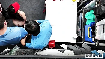 Pixie Smalls und Juan Largo bei hartem Gangbang