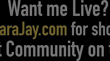 Cougar Sara Jay & Becca Diamond grosses seins et cul