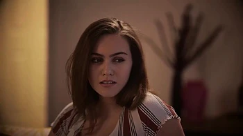 Milf Lesbians Fingering and Blowing Close-Up