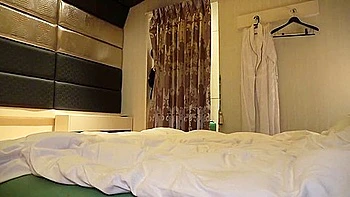 Puta asiática peituda Ririka-tan gozada interna com orgasmos convulsivos