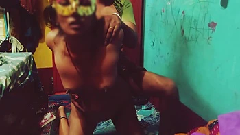 Simran deseja um grande pau indiano