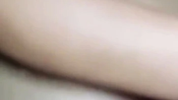 Indienne nue en solo