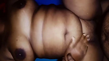 Foda à noite com esposa desi gordinha de saree