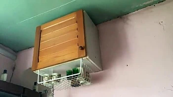 Ständig geil und frech - Europäisches Mädel mit riesigen natürlichen Titten, unzensierter POV