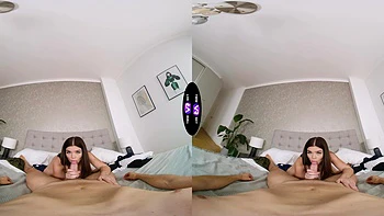 Glatzkopf mit großem Schwanz fickt die heiße ungarische Brill Angel