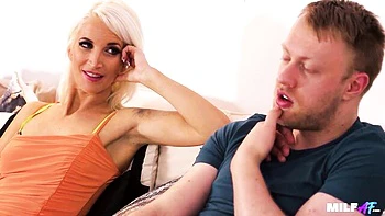 SereneXX milf pornstar sucks and licks pussy hard