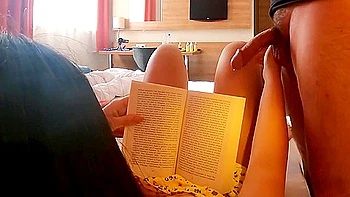 Leon Lambert baise Baby Dolls aux grosses fesses et seins