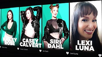 Pequeña morena Aften Opal monta dildo y chupa