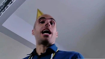 Neujahrs-Dreier mit Jewelz Blu und Vina Sky