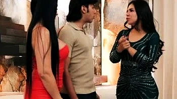 L'ex de ma belle-mère dans un plan à trois