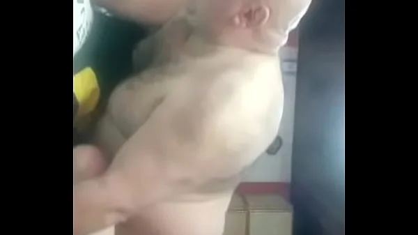 TIUZAO    E  O   COROA  COMEDOR DAS  NOVINHAS DE CAXIAS DO SUL    RIO  GRANDE  DO  SUL