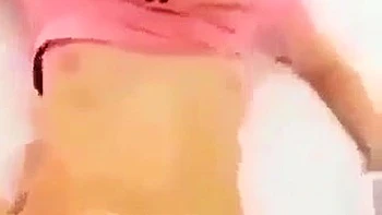 Adolescente indiana quente fodida no estilo russo POV