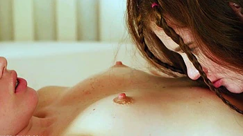 Lesbiennes rétro et leur fetish du pied