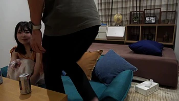 Красотка ебется с игрушками