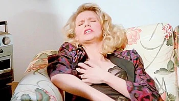 Reife Kerle ficken feuchte Fotzen mit Sperma