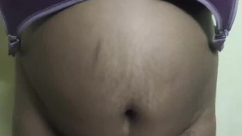 Индийская тётя Пуджа с огромными сиськами и жопой