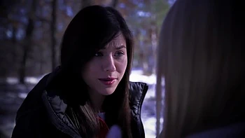 Scarlett, Shyla e India follan con felaciones y fetiche de pies