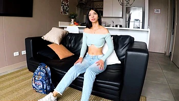 Petite 18yo Latina Pussy Stretched Hardcore