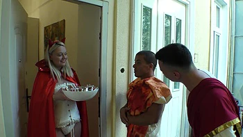 Two Guys Fuck Blonde Sandra Sweet and Charlie Dean