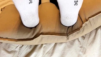 Tall blonde amateur with foot fetish jerking live