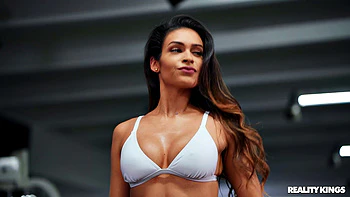 Brunette Cheats Hard with Face-Sitting and Doggystyle