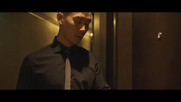 Cougar Simone Sonay Hunts For Young Hard Cock