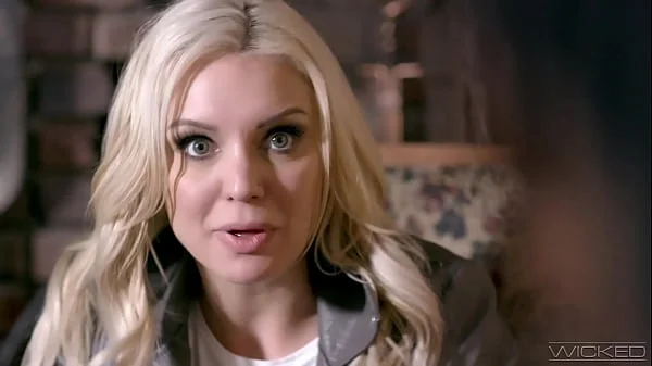 Wicked - Captain Marvel Makes Her Alter Dimension Black Self Squirt Hard FULL SCENE