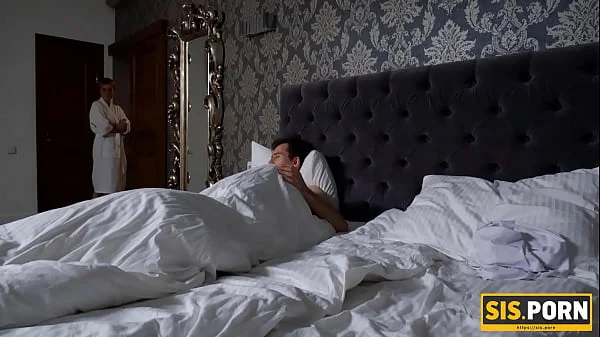 SISPORN. Dinner with mom makes stepsiblings in the mood for quick sex