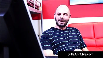 Wonderful Julia's huge tits porn