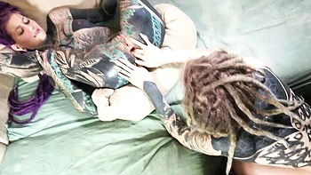 Ideal Anuskatzz and Lily's masturbation trailer