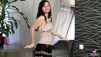 Graceful hustler - finger fucking sex - Pooksi